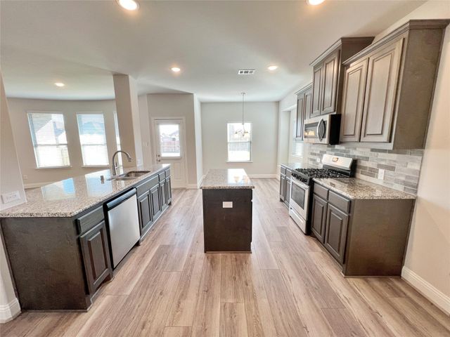 2904 Diamondback Drive, Melissa, TX 75454