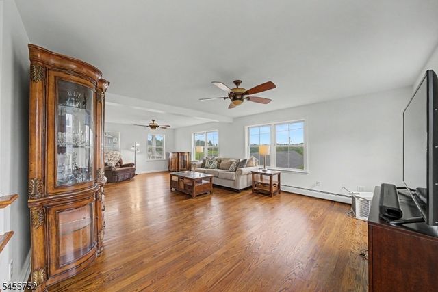 503 Montana Rd, Harmony Twp., NJ 07882