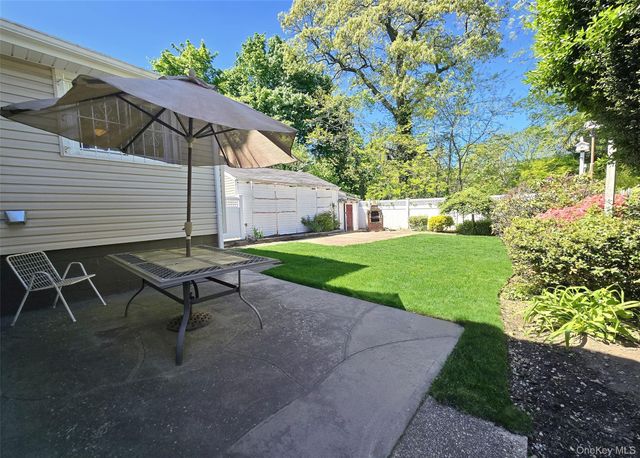 597 Woodland Drive, South Hempstead, NY 11550