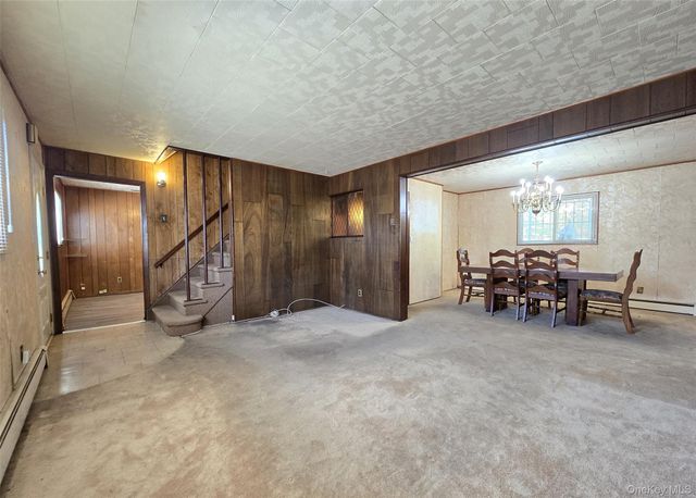 597 Woodland Drive, South Hempstead, NY 11550