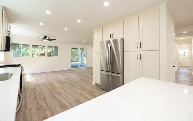 24 Olali St, Lahaina, HI 96761