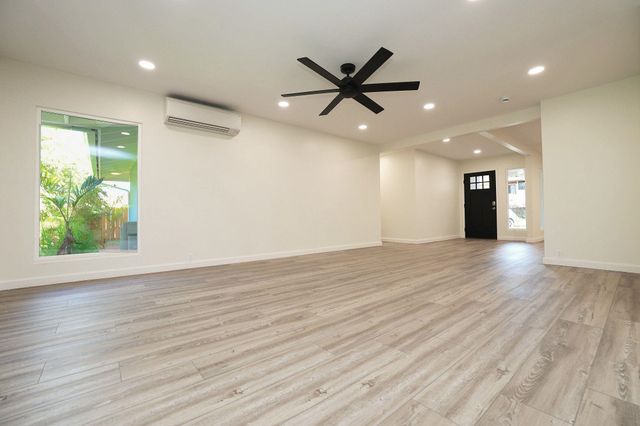 24 Olali St, Lahaina, HI 96761