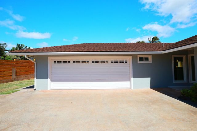 24 Olali St, Lahaina, HI 96761