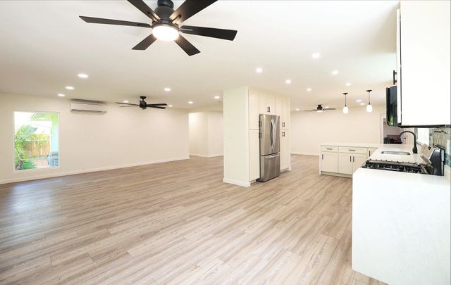 24 Olali St, Lahaina, HI 96761