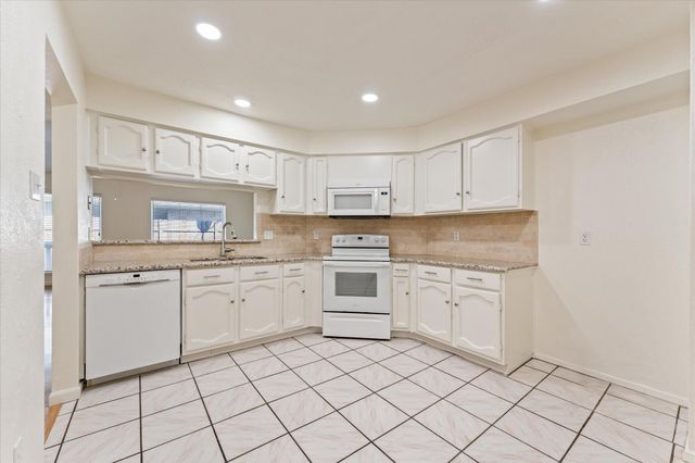 4510 Dawn Creek Lane, Spring, TX 77388