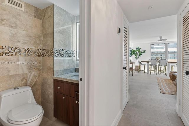 2899 Collins Ave 1223, Miami Beach, FL 33140