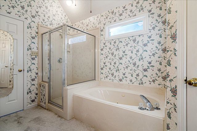 8544 OVERCUP OAKS DR, Cordova, TN 38018