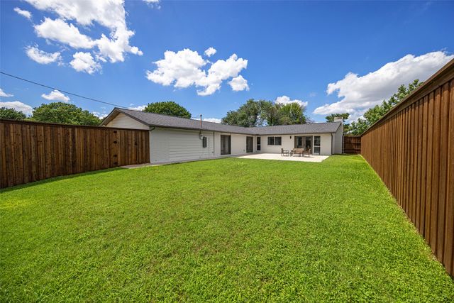 3856 Antigua Drive, Dallas, TX 75244