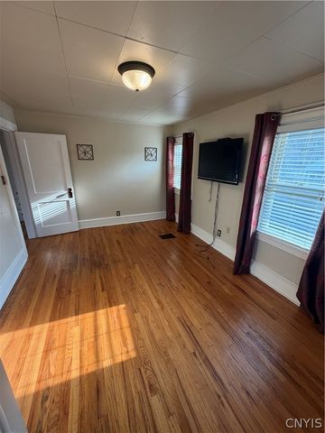 301 Draper Avenue, Geddes, NY 13219