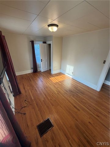 301 Draper Avenue, Geddes, NY 13219