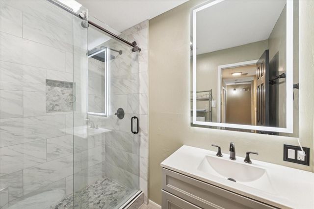 1802 Valero Street, Friendswood, TX 77546