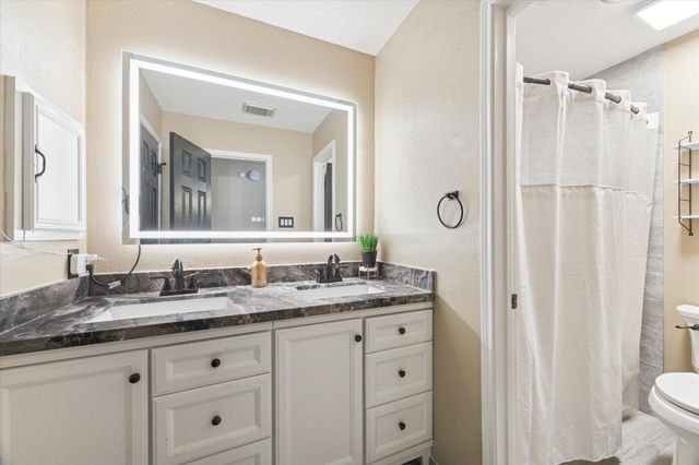 1802 Valero Street, Friendswood, TX 77546