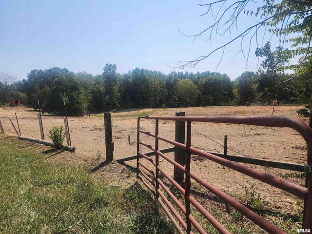 1230 US Hwy 45 N, Vienna, IL 62995