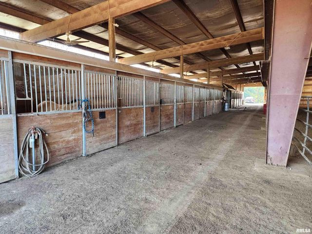 1230 US Hwy 45 N, Vienna, IL 62995