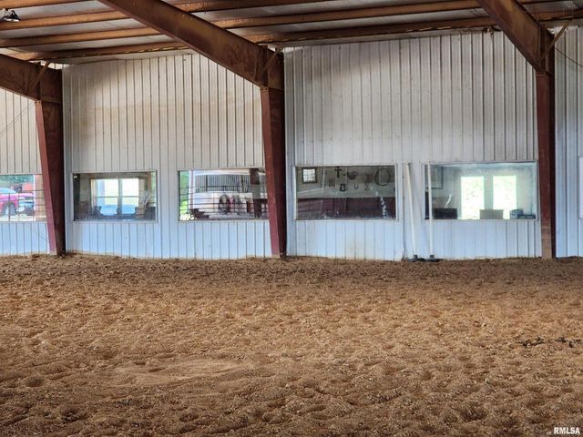 1230 US Hwy 45 N, Vienna, IL 62995