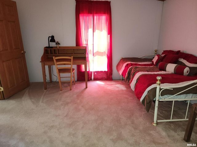 1230 US Hwy 45 N, Vienna, IL 62995