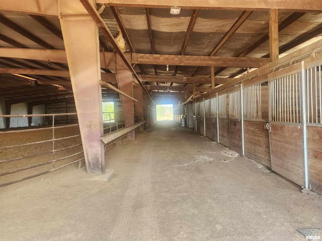 1230 US Hwy 45 N, Vienna, IL 62995