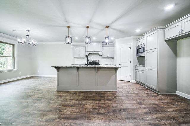 38 Arbor Trail Drive, Cabot, AR 72023