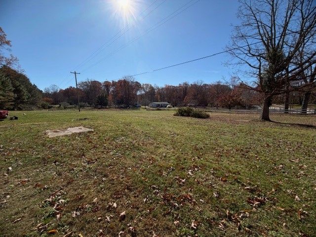 1758 Midway Rd, Sewanee, TN 37375