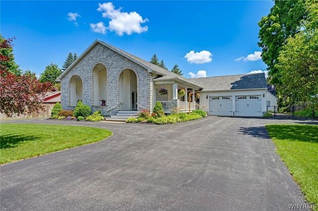 6790 Gowanda State Road, Hamburg, NY 14075