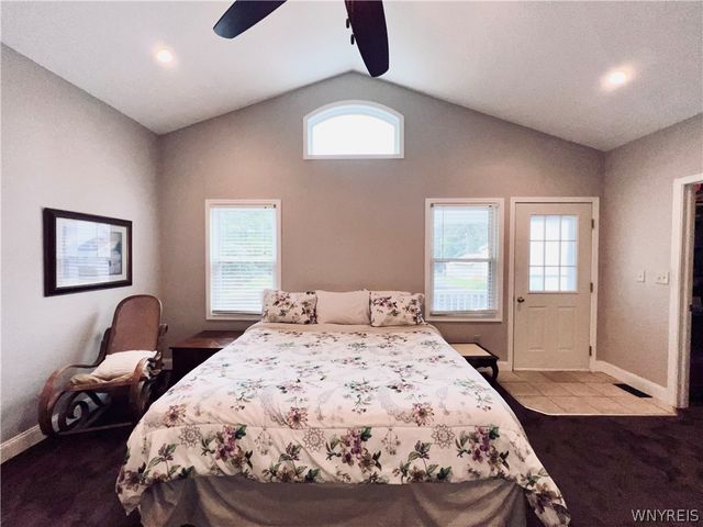 6790 Gowanda State Road, Hamburg, NY 14075