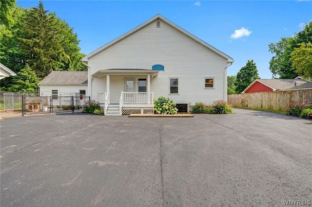 6790 Gowanda State Road, Hamburg, NY 14075