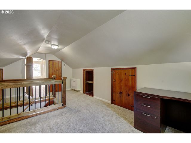 779 WASHINGTON St, Woodland, WA 98674