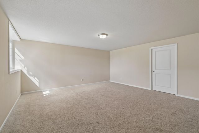 6285 Wistful Vista Drive, West Des Moines, IA 50266