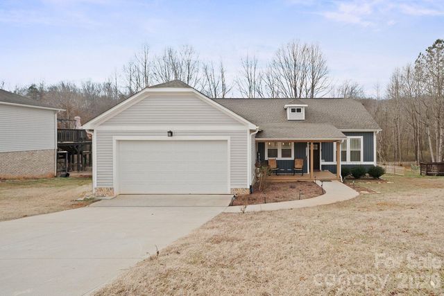 1544 Farmington Hills Drive, Conover, NC 28613