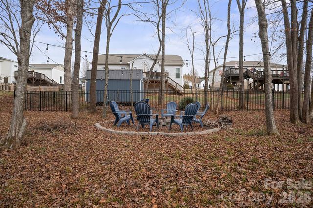 1544 Farmington Hills Drive, Conover, NC 28613
