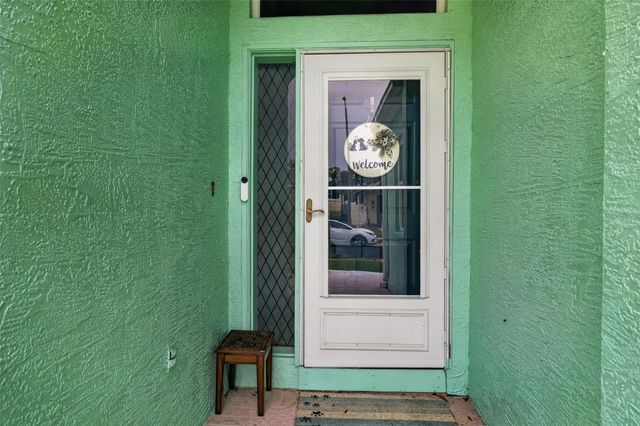 1747 WOOD BROOK STREET, Tarpon Springs, FL 34689