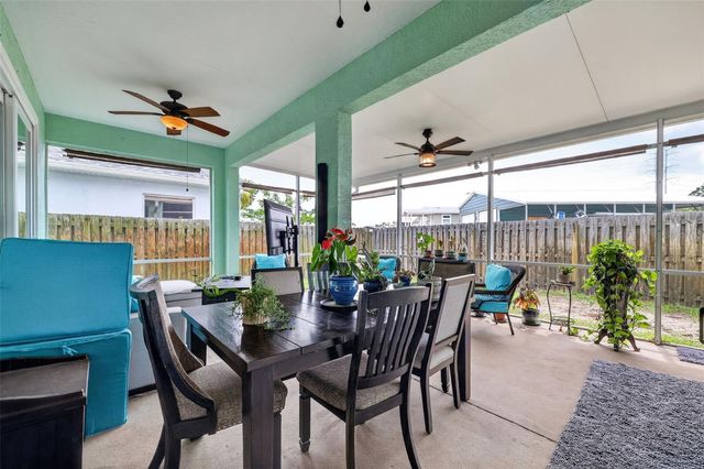 1747 WOOD BROOK STREET, Tarpon Springs, FL 34689