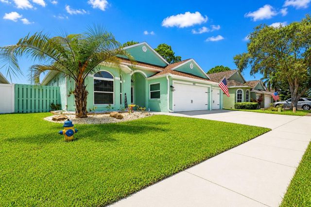 1747 WOOD BROOK STREET, Tarpon Springs, FL 34689