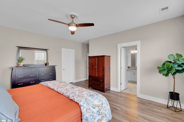 621 Longfellow Way, Simpsonville, SC 29681