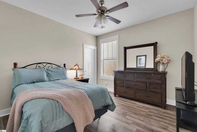 621 Longfellow Way, Simpsonville, SC 29681