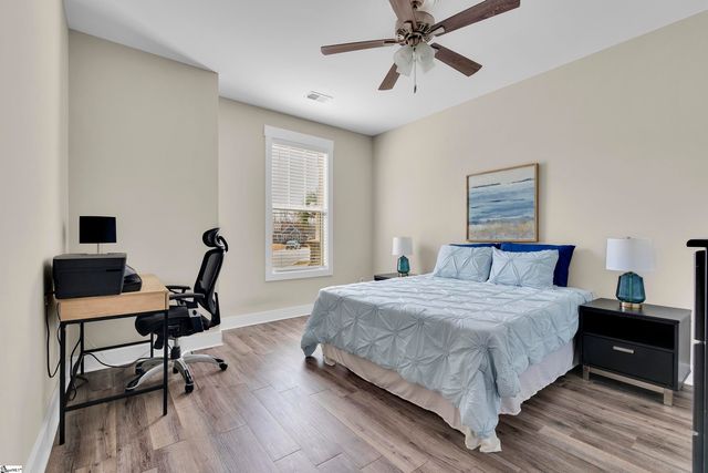 621 Longfellow Way, Simpsonville, SC 29681