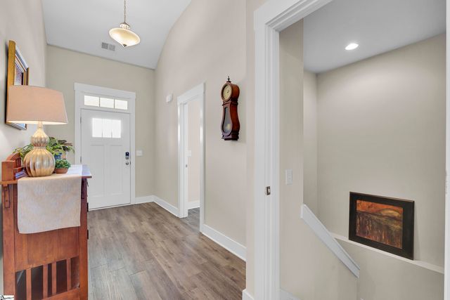 621 Longfellow Way, Simpsonville, SC 29681