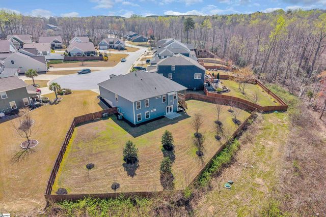 621 Longfellow Way, Simpsonville, SC 29681