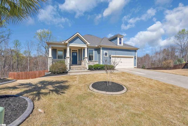 621 Longfellow Way, Simpsonville, SC 29681