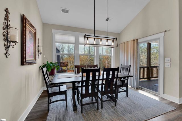 621 Longfellow Way, Simpsonville, SC 29681