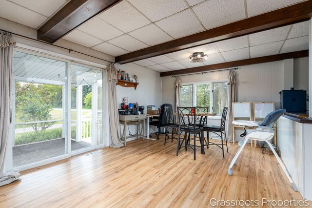 6196 W Sidney Road, Sidney, MI 48885