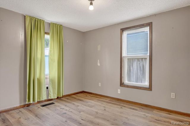18944 Doyle Road, Gregory, MI 48137