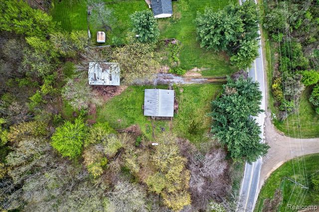 18944 Doyle Road, Gregory, MI 48137
