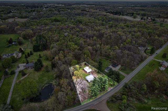 18944 Doyle Road, Gregory, MI 48137