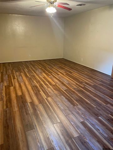 2800 Tanglewood, Tyler, TX 75703