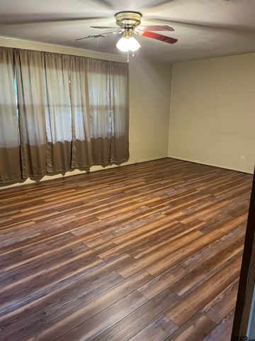 2800 Tanglewood, Tyler, TX 75703