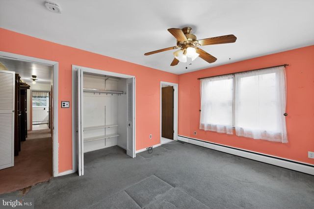 303 PERRY ST, Ridley Park, PA 19078