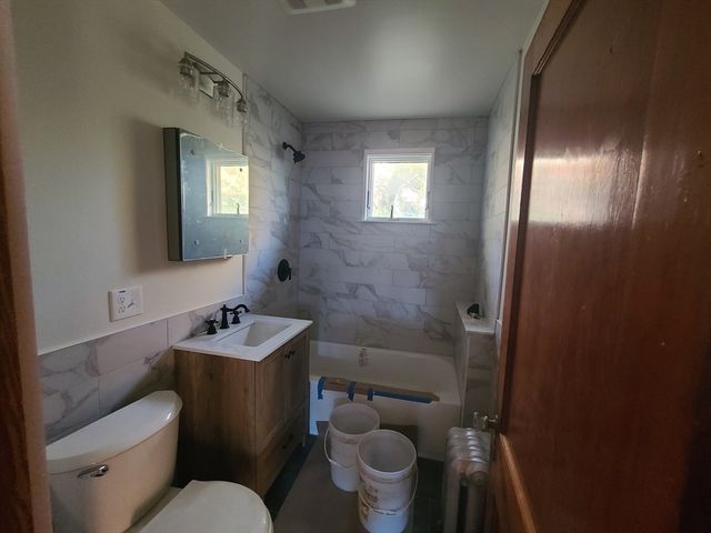 26 Tip Top 2, Boston, MA 02135