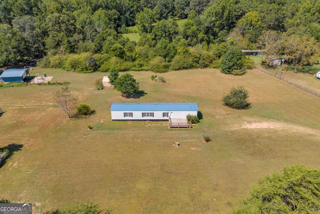 820 E County Line Road, Danielsville, GA 30633 — photo 4