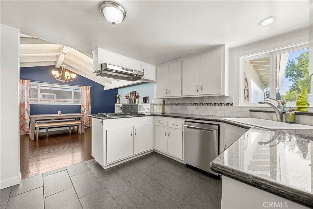Image 13 of property listing at 1260 N Sacramento, Orange, CA 92867